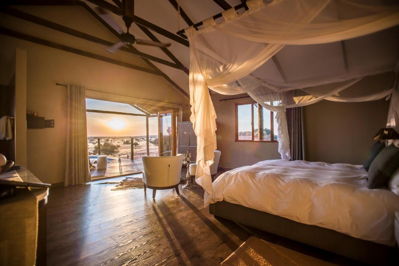 Bagatelle Kalahari Game Ranch Villa Hardap Exteriör bild