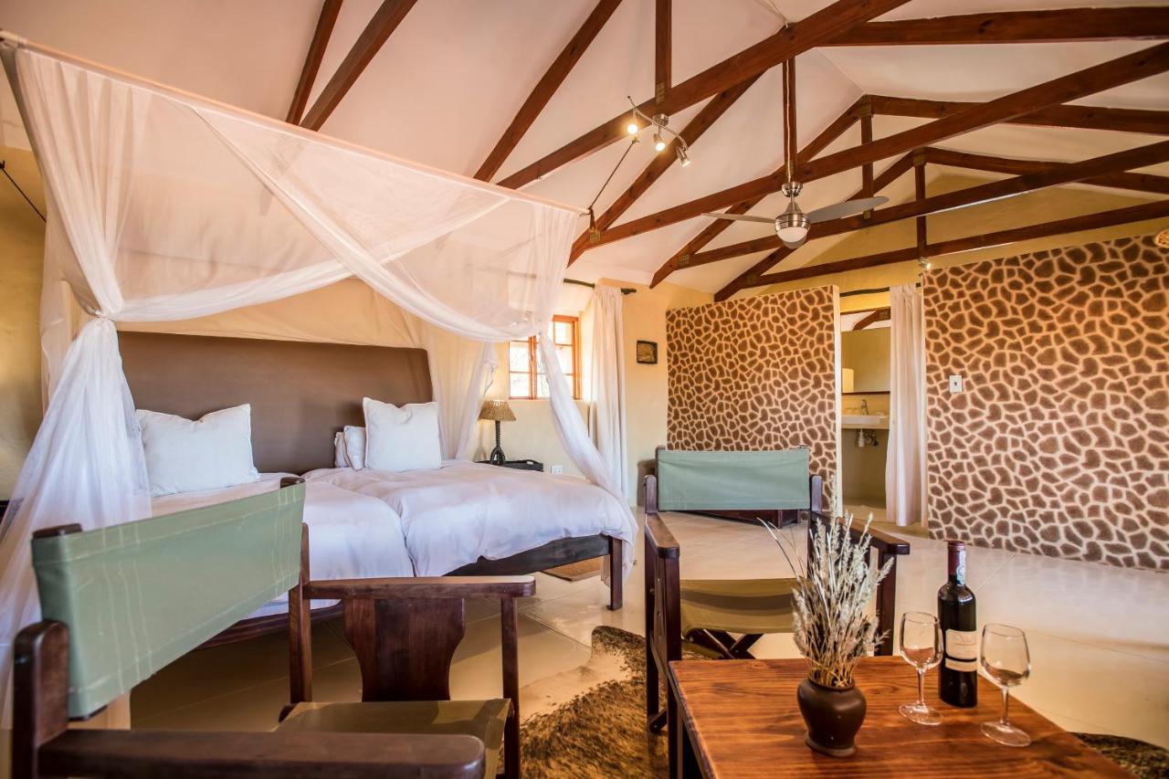 Bagatelle Kalahari Game Ranch Villa Hardap Exteriör bild