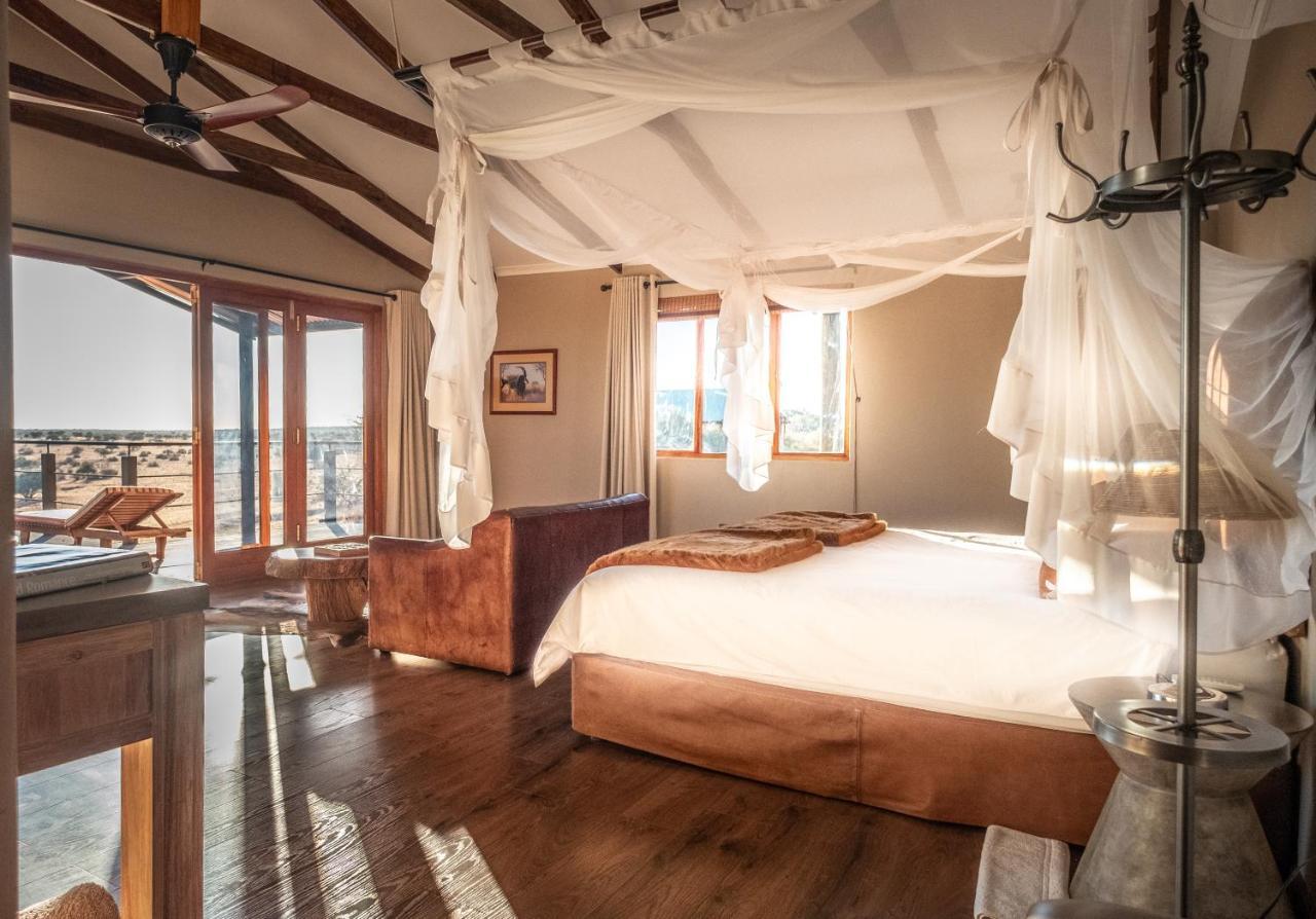 Bagatelle Kalahari Game Ranch Villa Hardap Exteriör bild