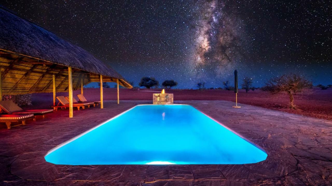 Bagatelle Kalahari Game Ranch Villa Hardap Exteriör bild
